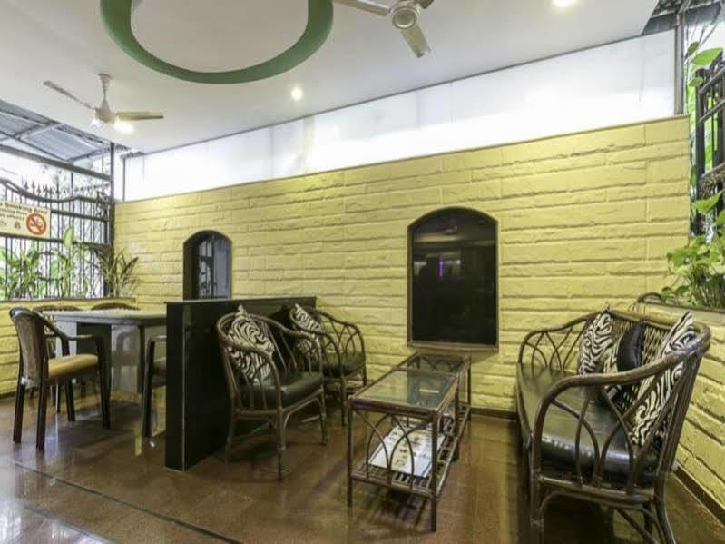 Treebo Trend New Castle Mumbai Exterior foto